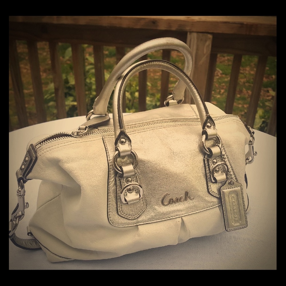 Beautiful leather coach bag.